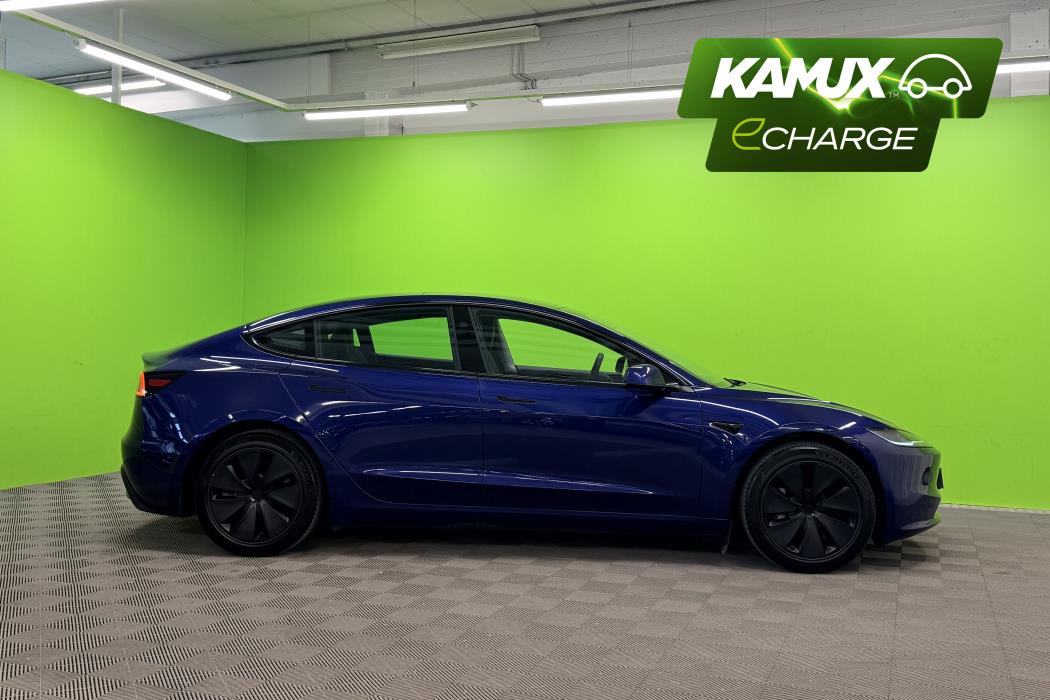 Tesla Model 3 2025