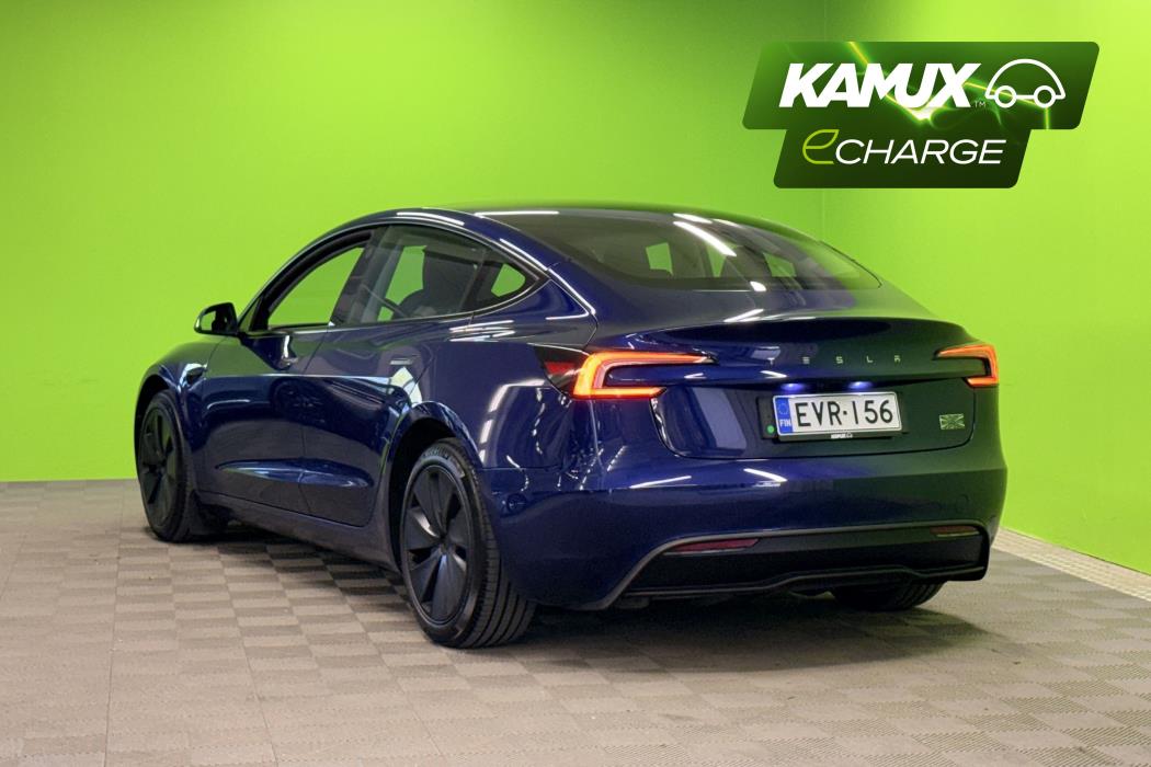 Tesla Model 3 2025