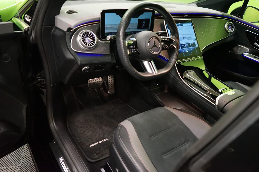 Mercedes-Benz EQE 2022