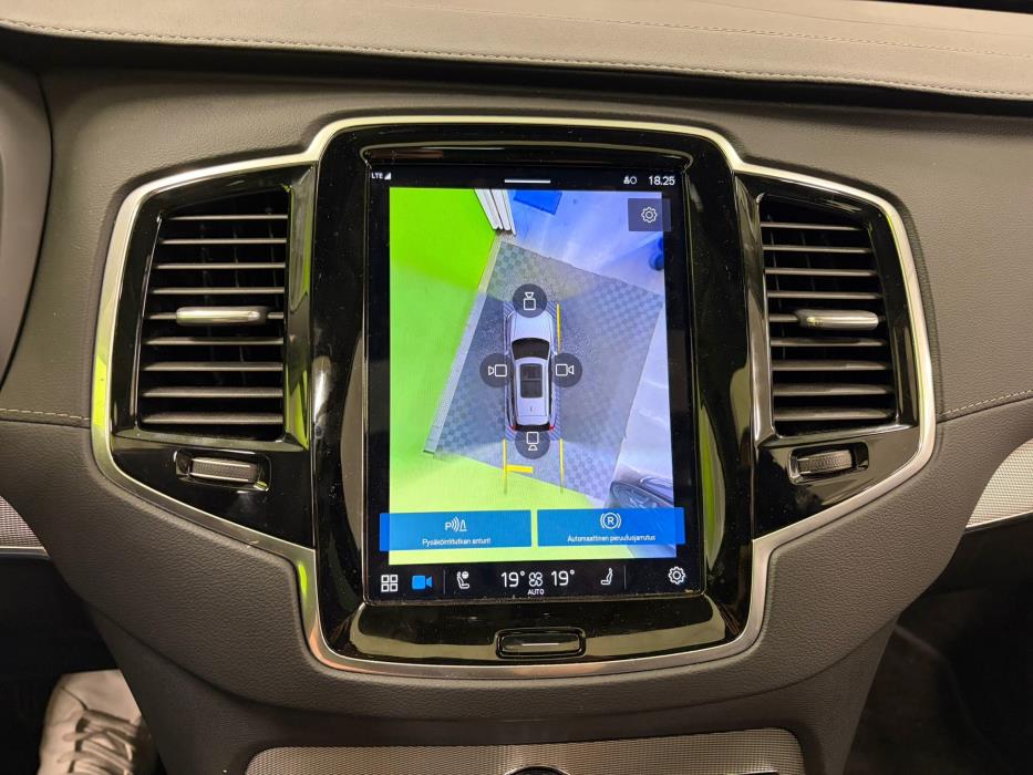 Volvo XC90 2024