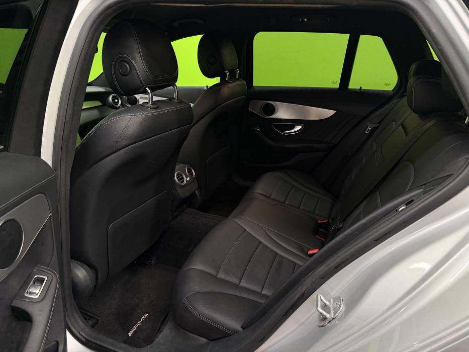 Mercedes-Benz C 2015