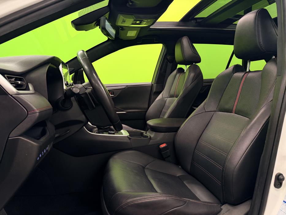 Toyota RAV4 Plug-In 2021