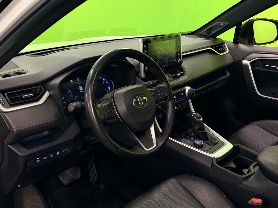 Toyota RAV4 Plug-In 2021