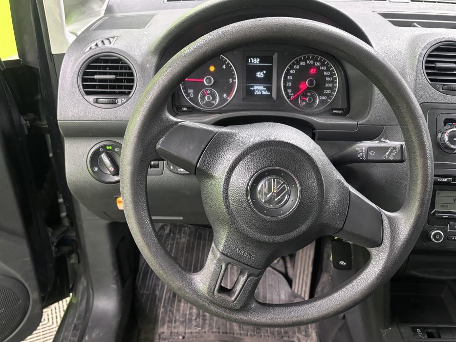 Volkswagen Caddy 2011