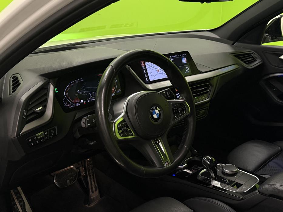 BMW 118 2019