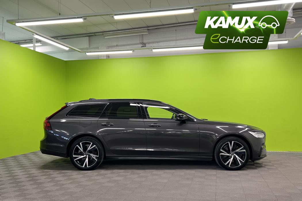 Volvo V90 2023