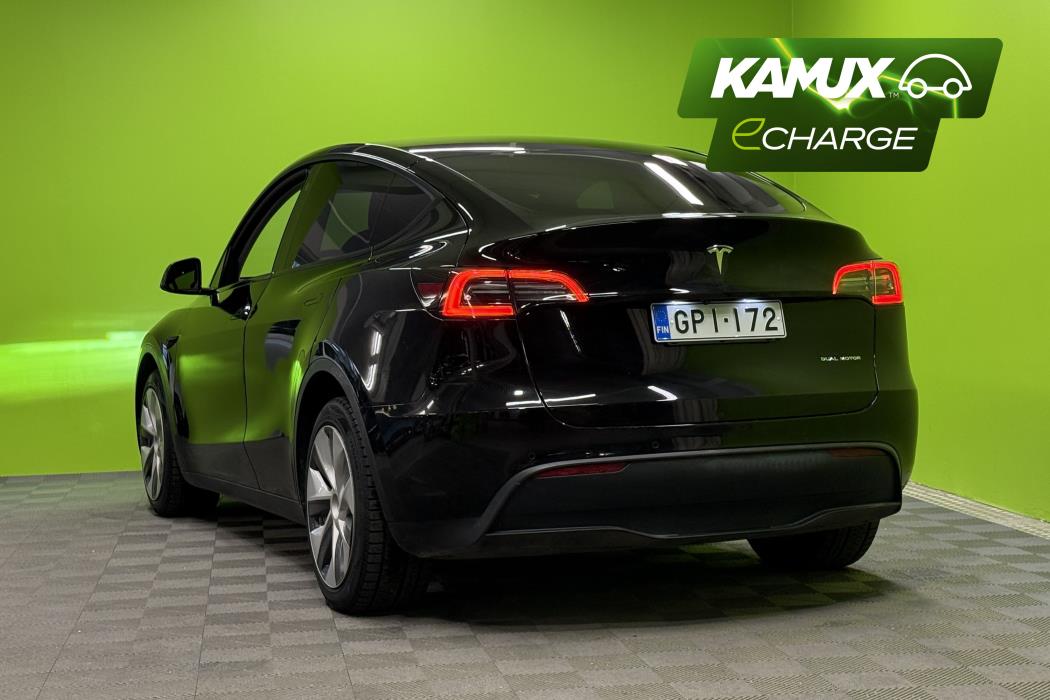 Tesla Model Y 2021