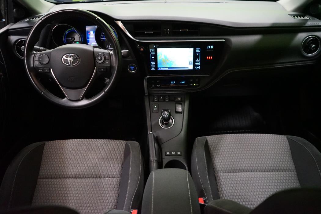 Toyota Auris 2017