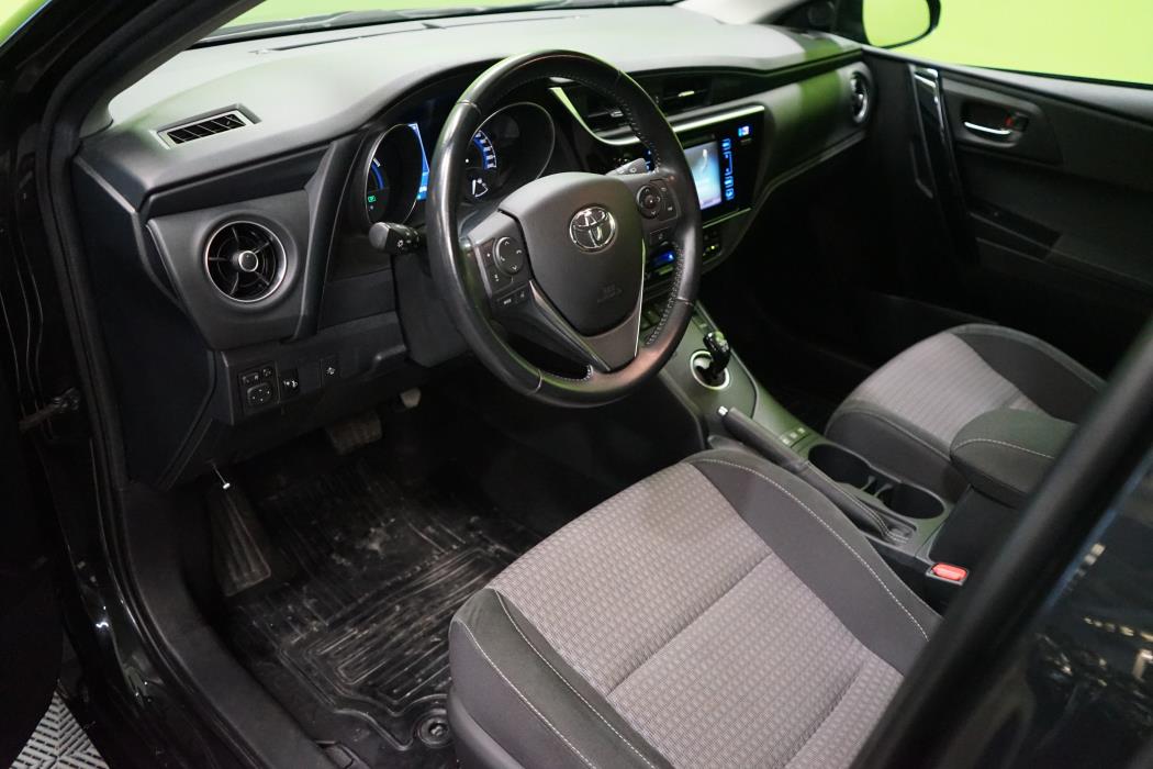 Toyota Auris 2017