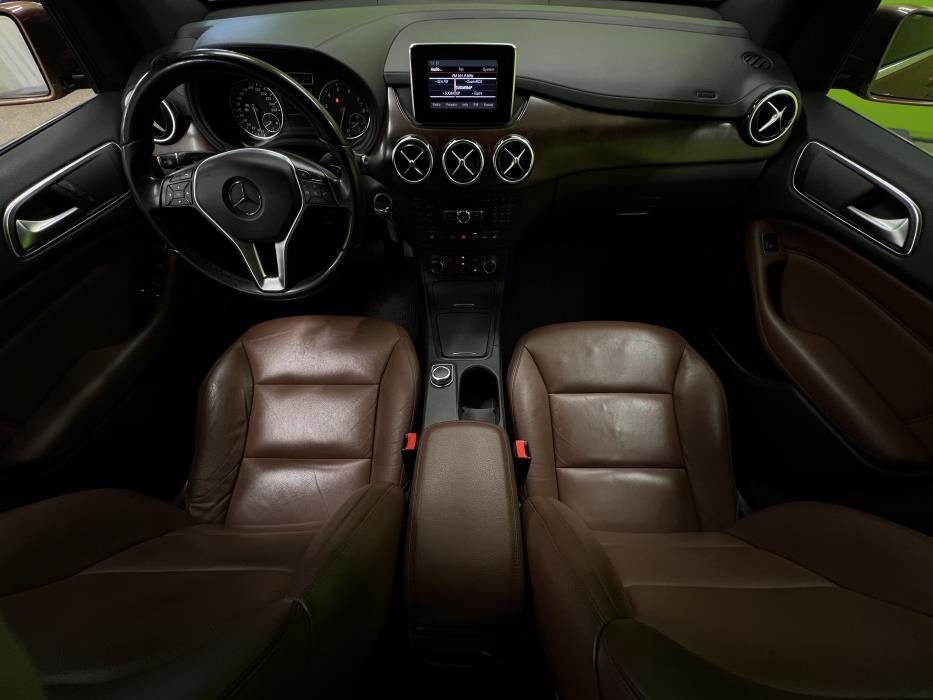 Mercedes-Benz B 2013
