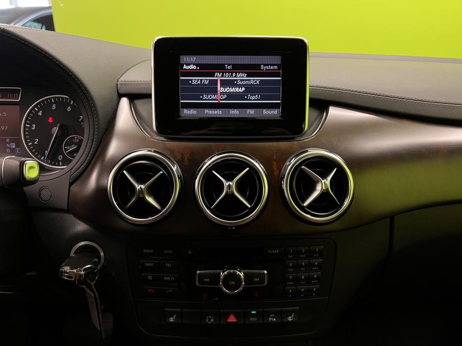 Mercedes-Benz B 2013