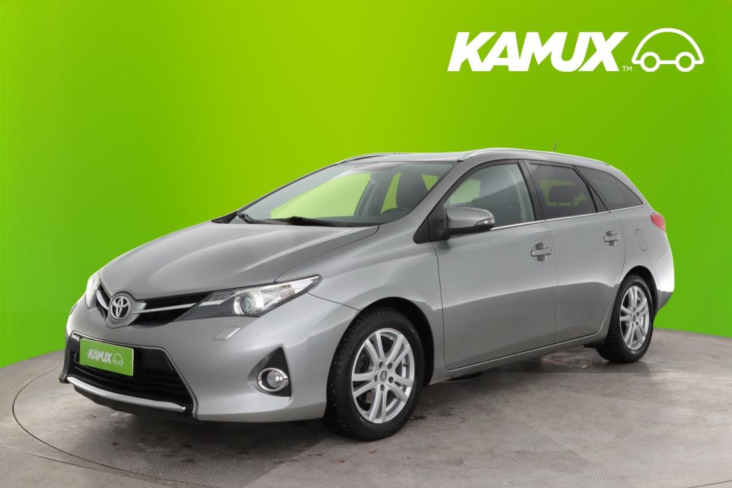 Toyota Auris 2015