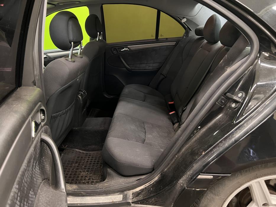 Mercedes-Benz C 2001