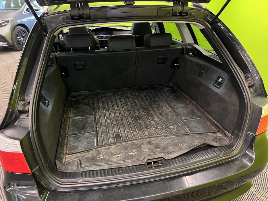 BMW 530 2006