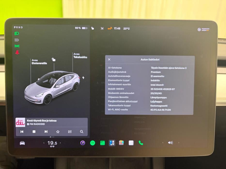 Tesla Model 3 2021