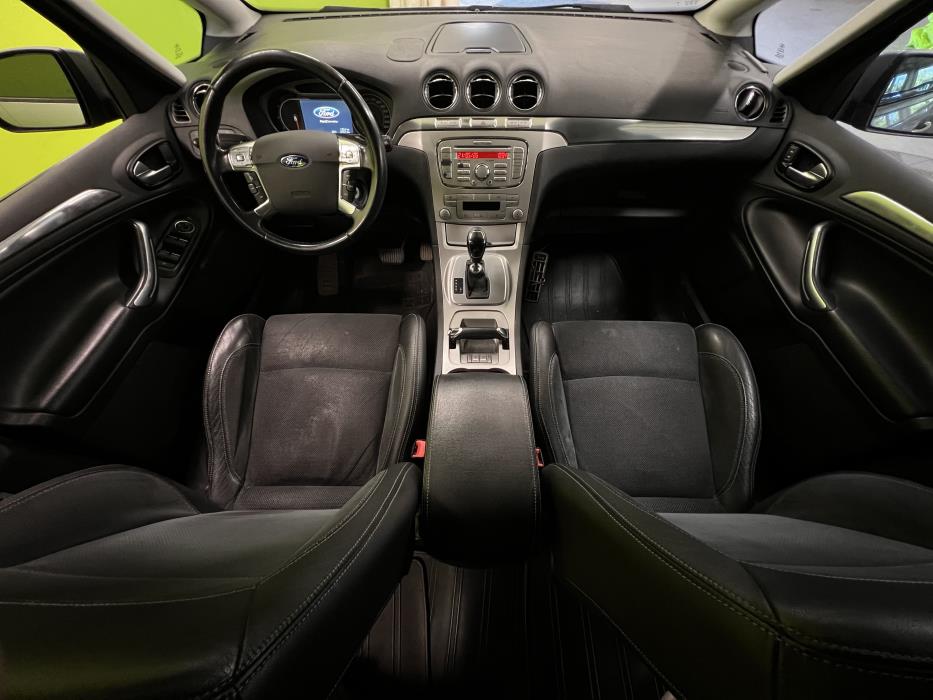 Ford S-MAX 2009