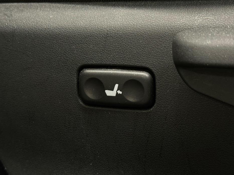 Toyota Auris 2013