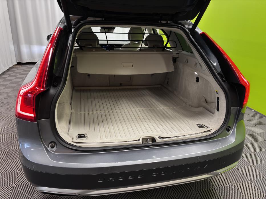 Volvo V90 Cross Country 2018