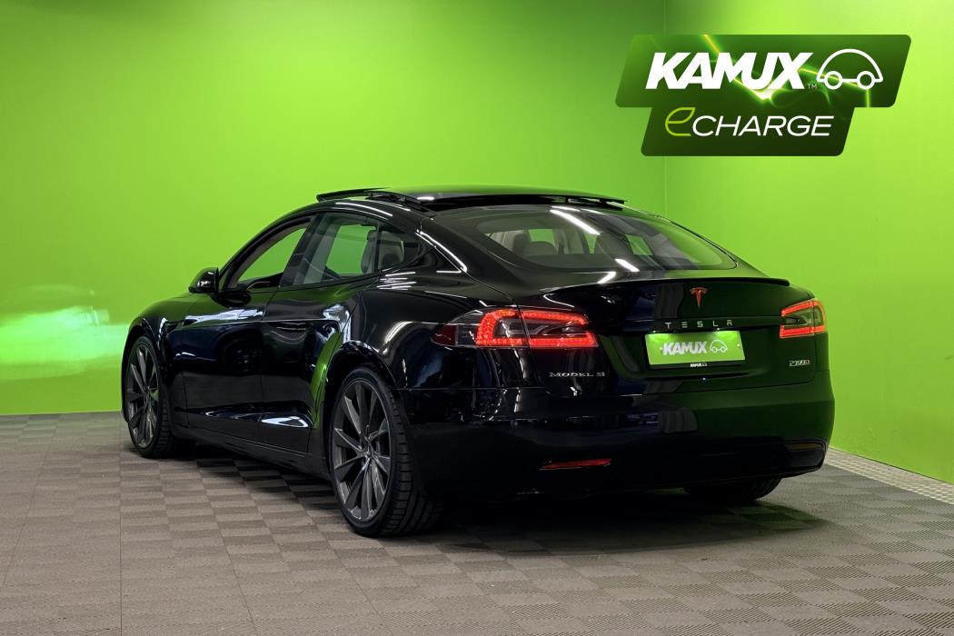 Tesla Model S 2018