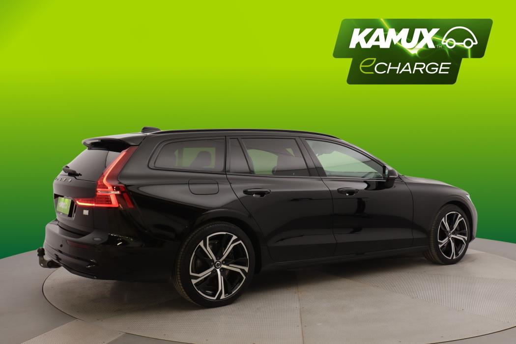 Volvo V60 2023