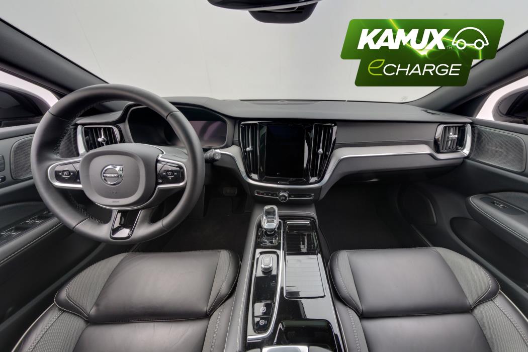 Volvo V60 2023
