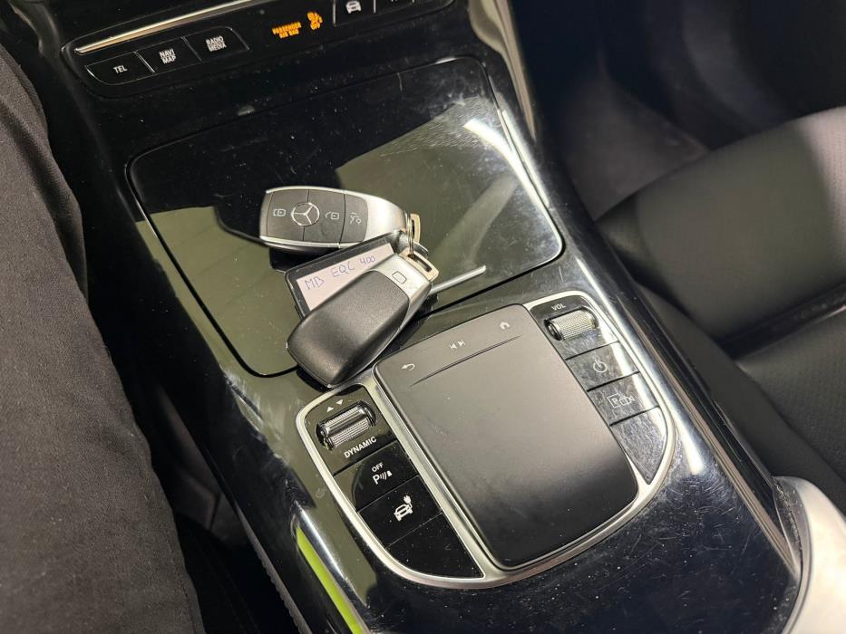 Mercedes-Benz EQC 2021