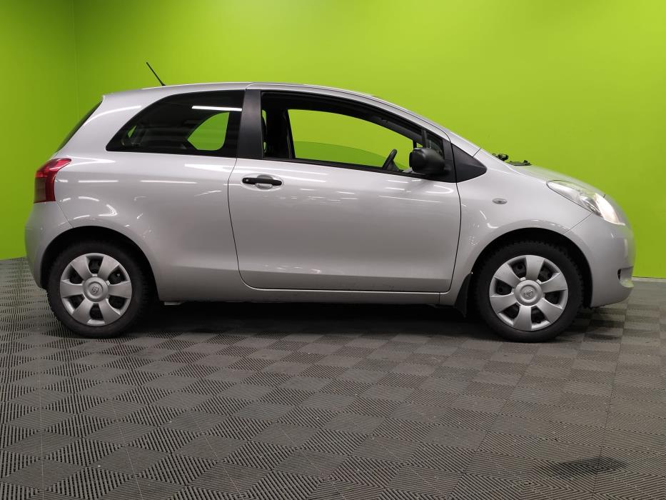 Toyota Yaris 2008