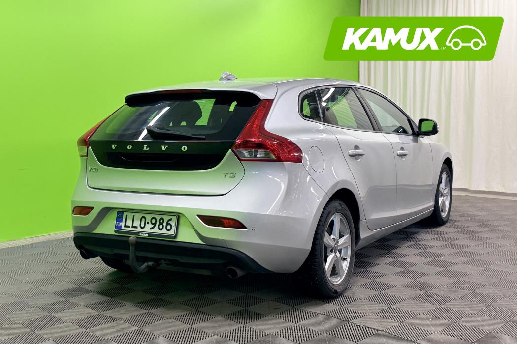 Volvo V40 2013