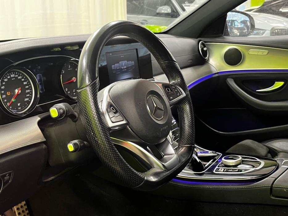 Mercedes-Benz E 2017