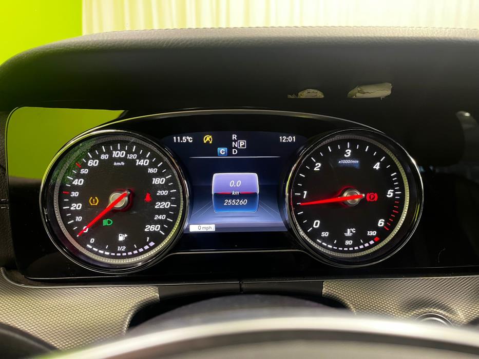 Mercedes-Benz E 2017