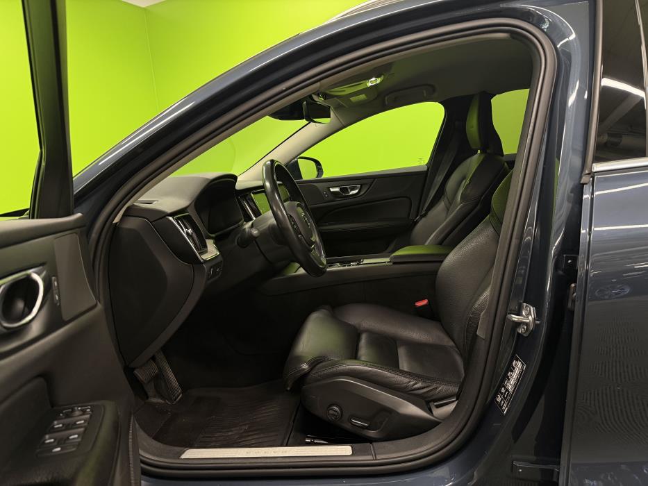 Volvo V60 2019
