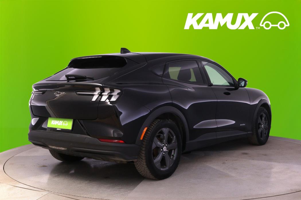 Ford Mustang Mach-E 2021