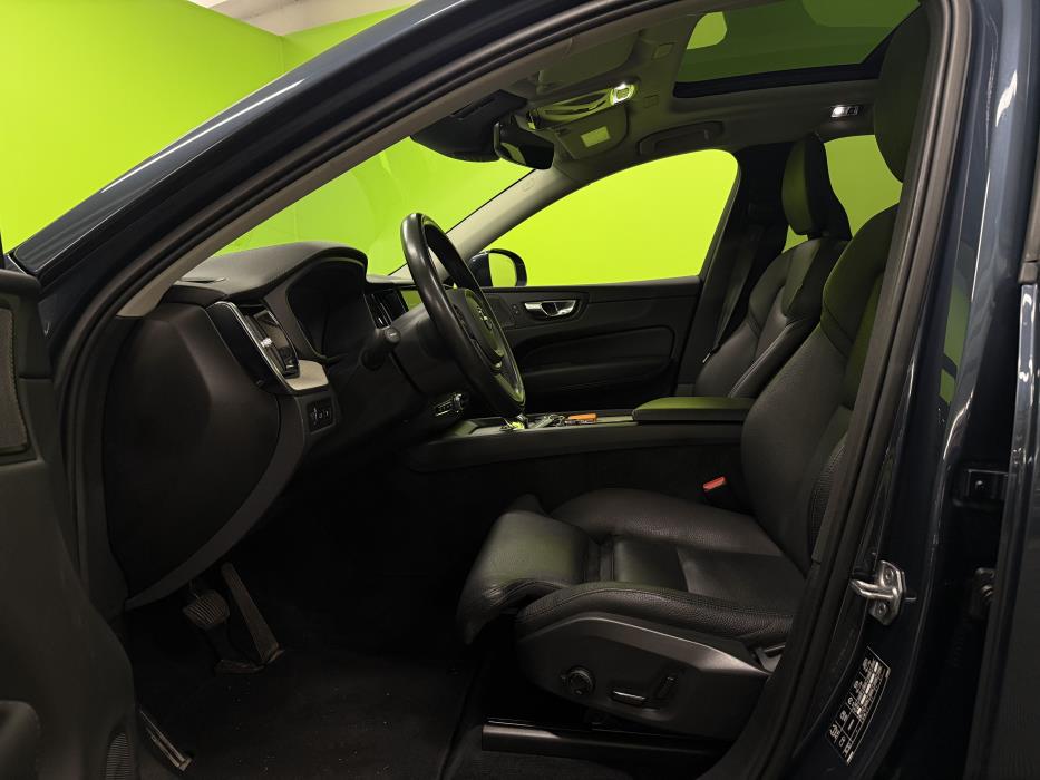 Volvo XC60 2021