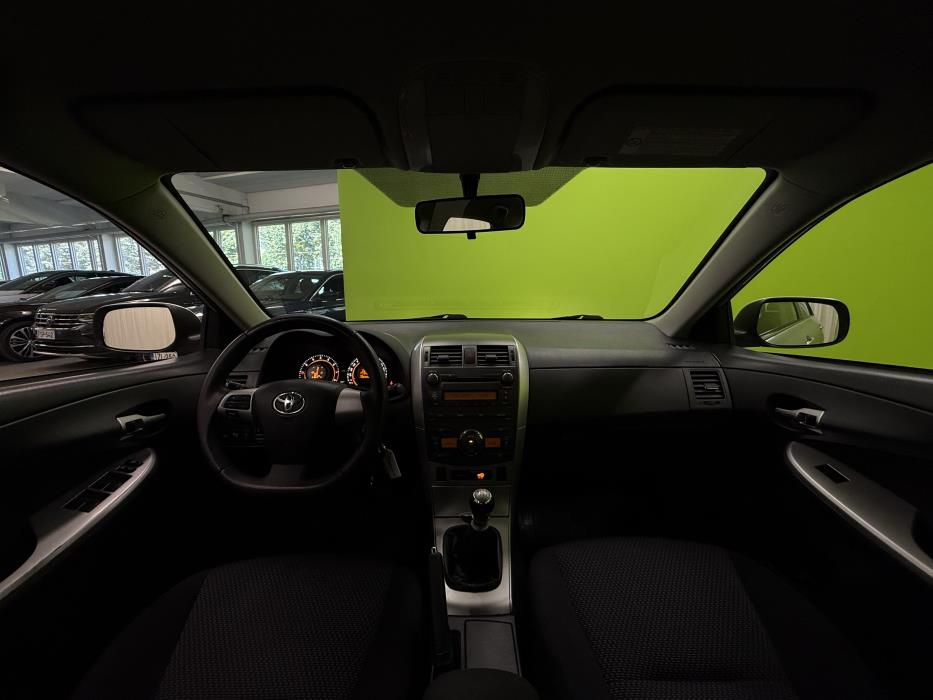 Toyota Corolla 2012