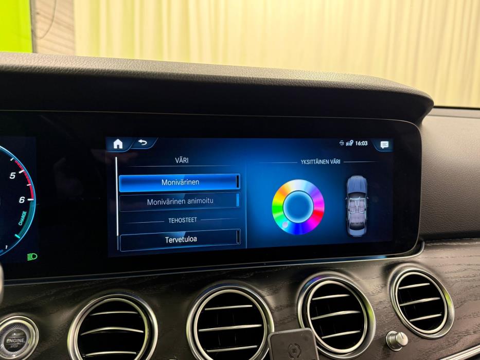 Mercedes-Benz E 2023