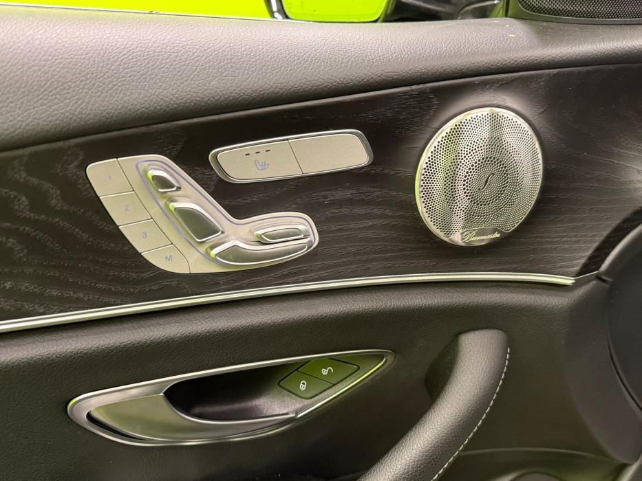 Mercedes-Benz E 2023