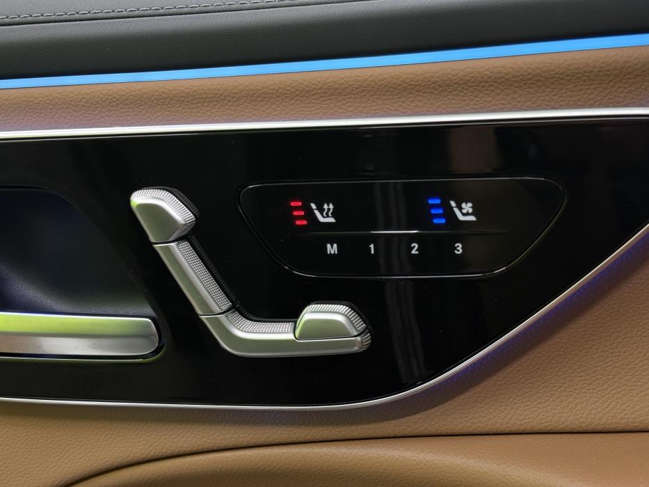 Mercedes-Benz E 2025
