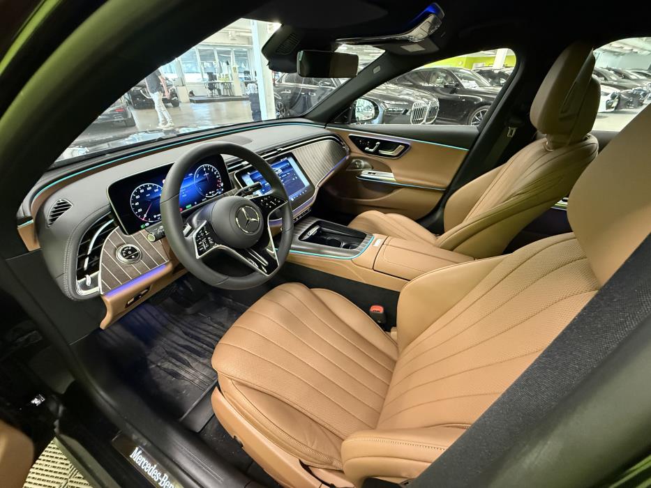 Mercedes-Benz E 2025