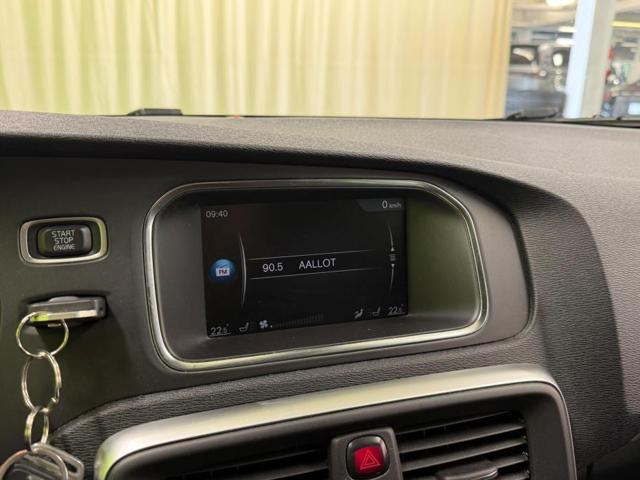 Volvo V40 2019