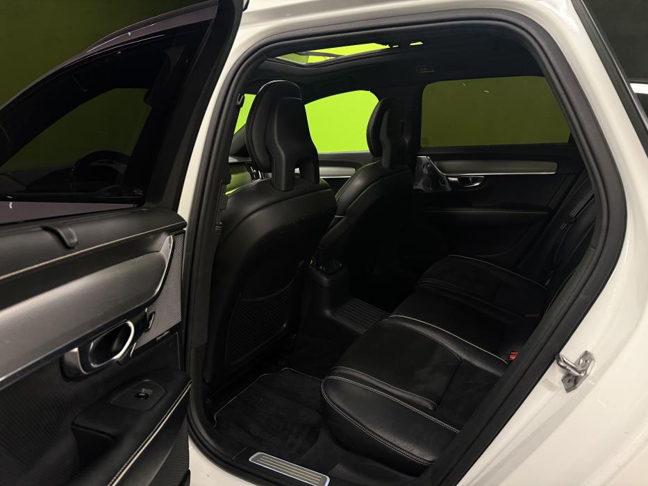 Volvo V90 2017