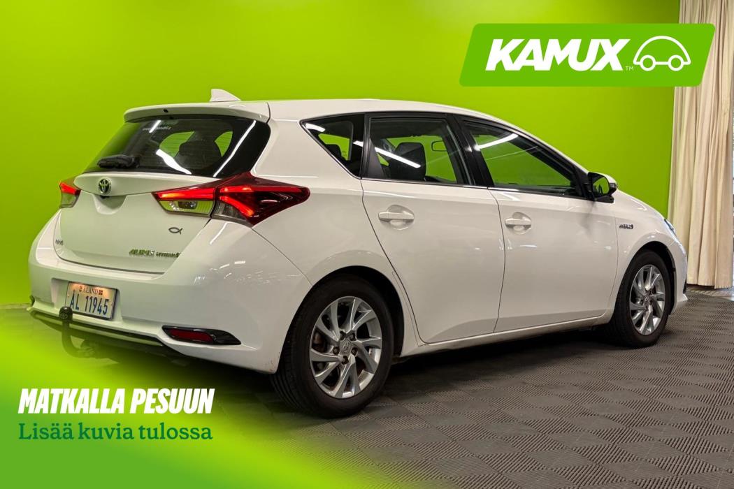 Toyota Auris 2016