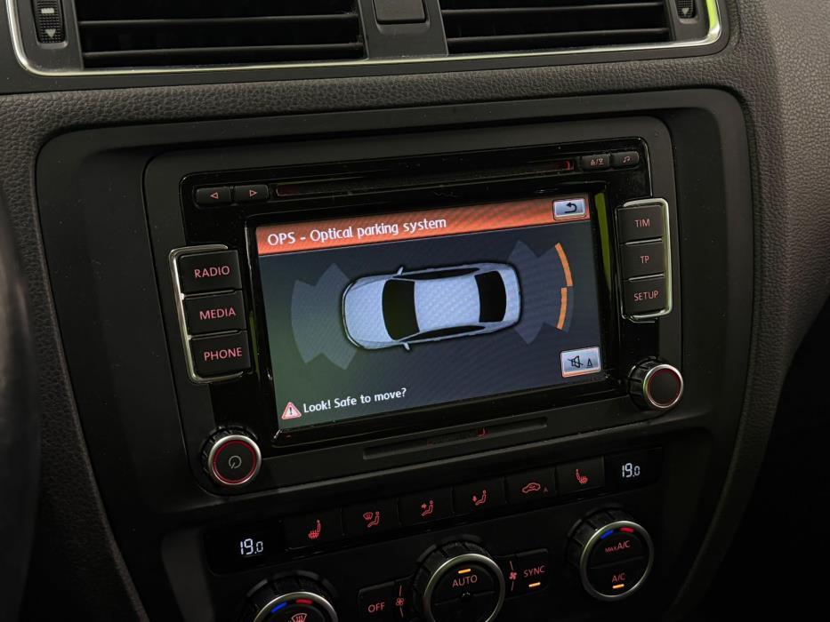 Volkswagen Jetta 2014