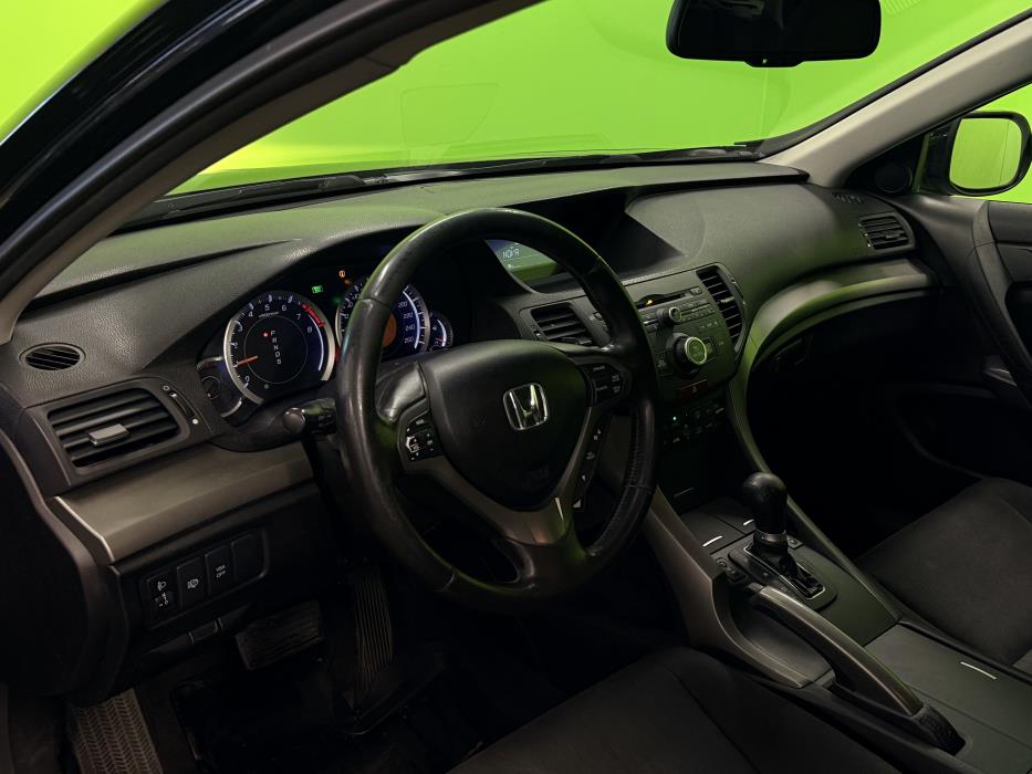 Honda Accord 2011