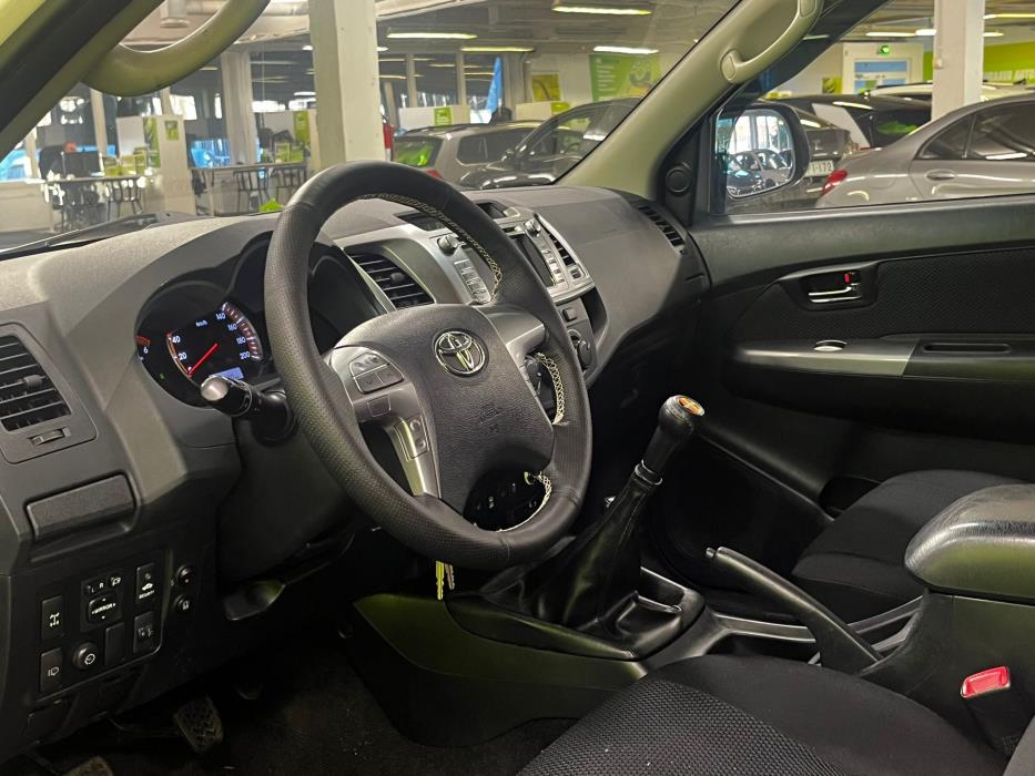 Toyota Hilux 2015