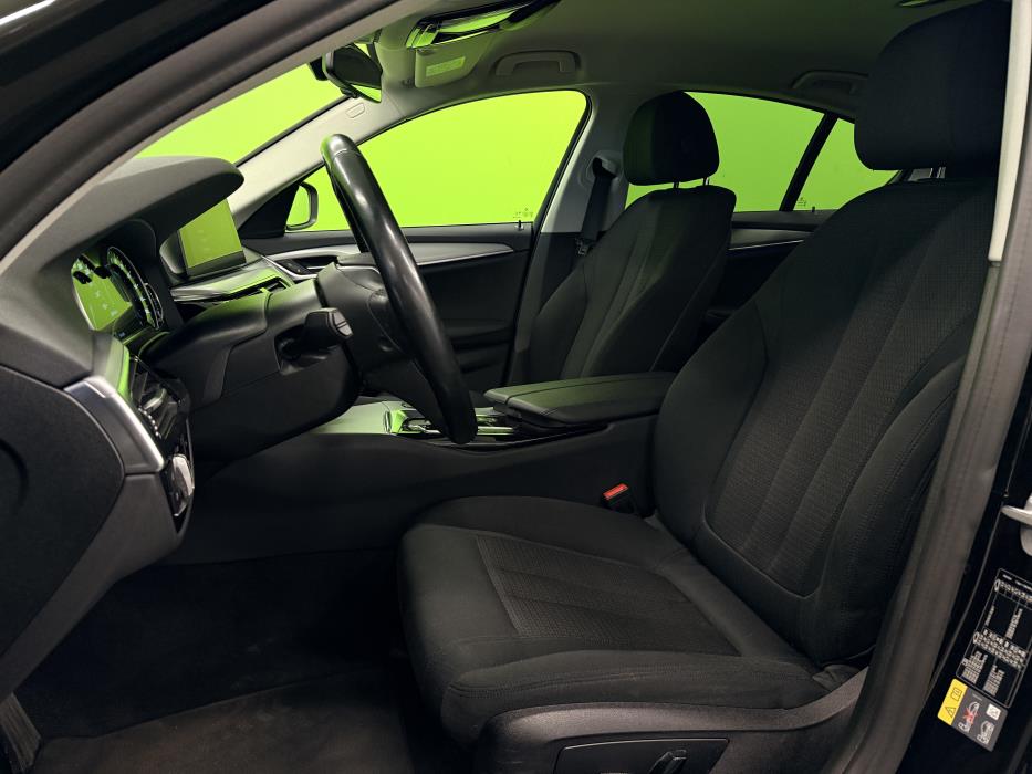 BMW 530 2019