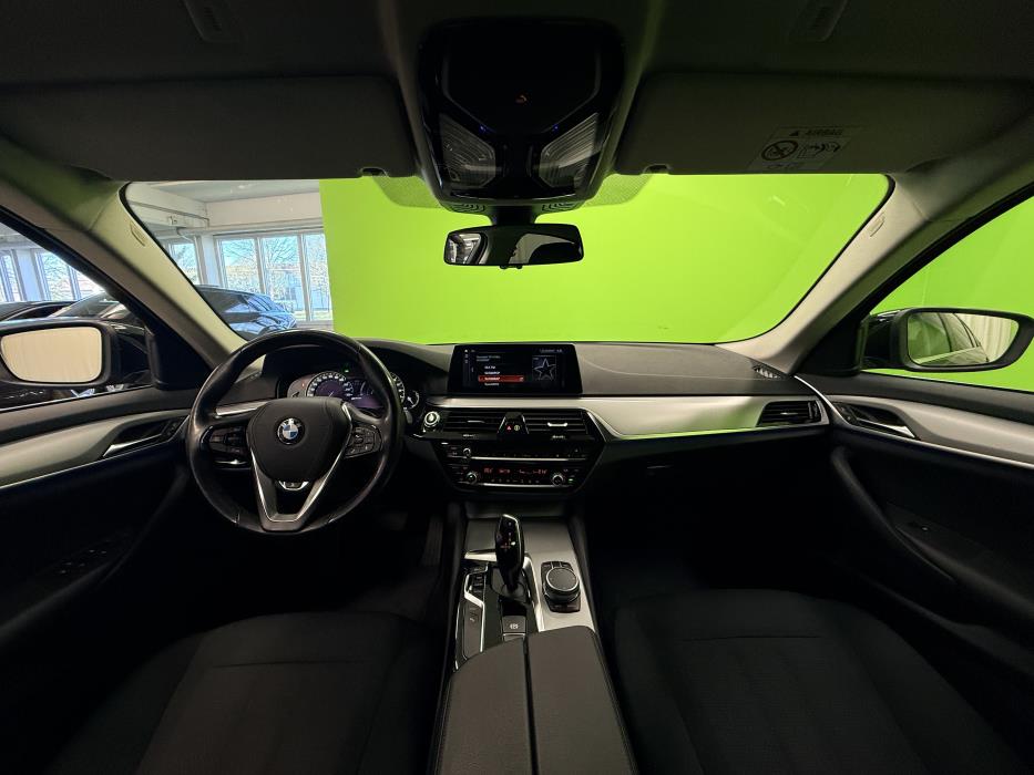 BMW 530 2019