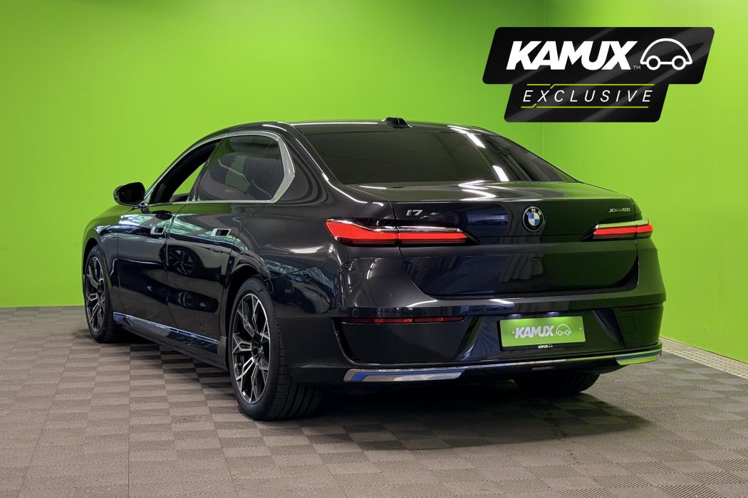 BMW i7 2023