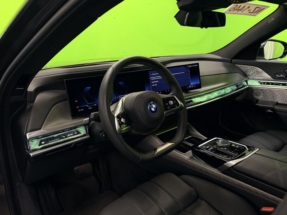 BMW i7 2023