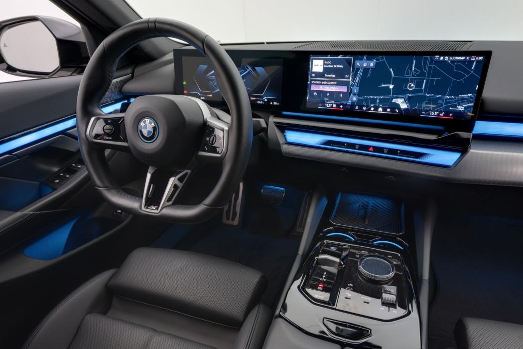 BMW i5 2024