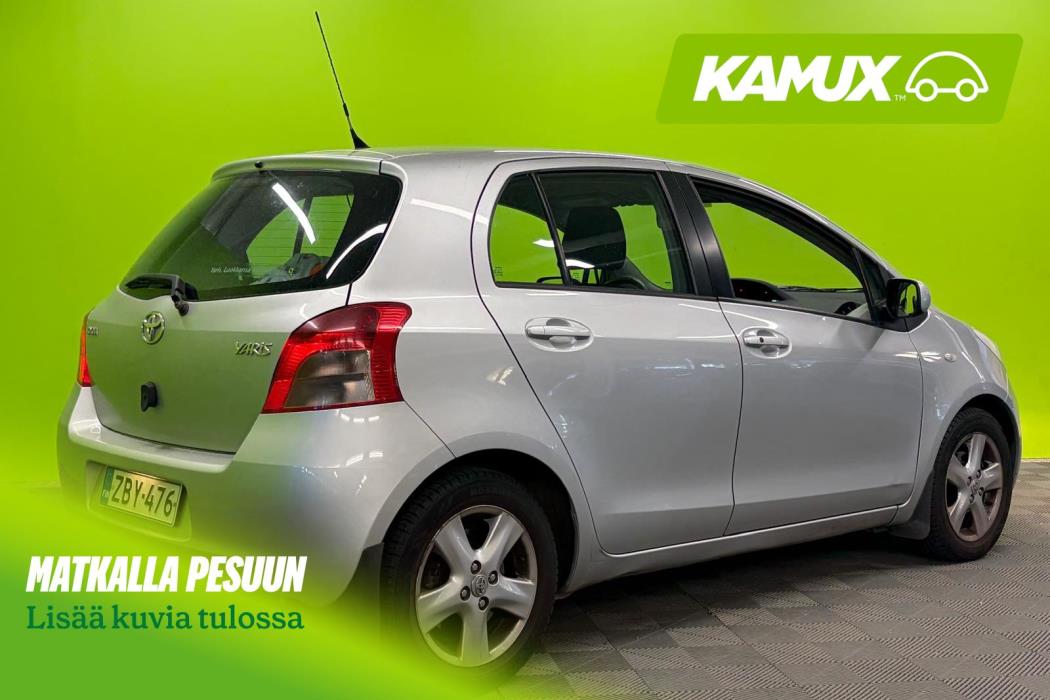 Toyota Yaris 2006